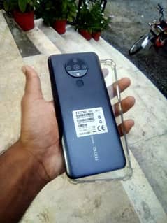 Tecno Spark 6 4/64gb Urgent sale