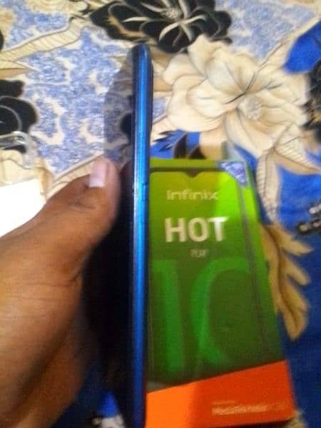 Infinix HOT 11 Play 6