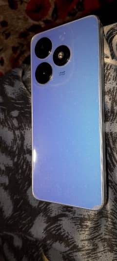 Tecno spark go 2024 condition 10/10 With Box charger ni h sath 0