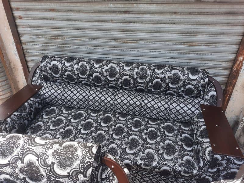 sofa set 3.2. 1 rabta number . 03275633735 10