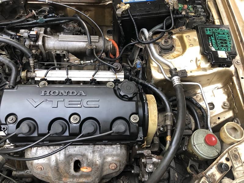 Honda Civic VTi 1997 9