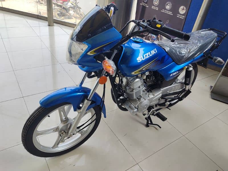 Suzuki 110s 2023 1