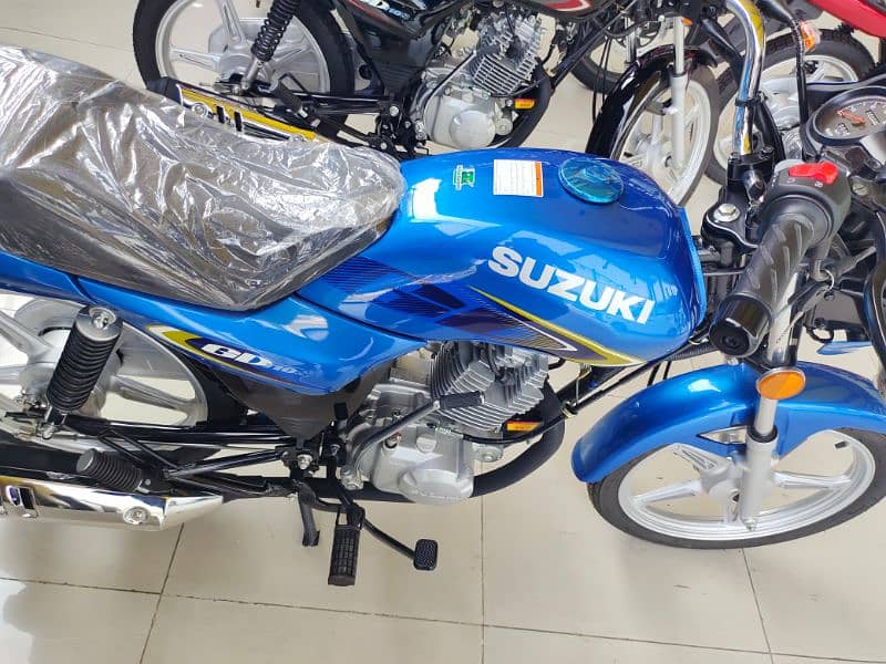 Suzuki 110s 2023 3