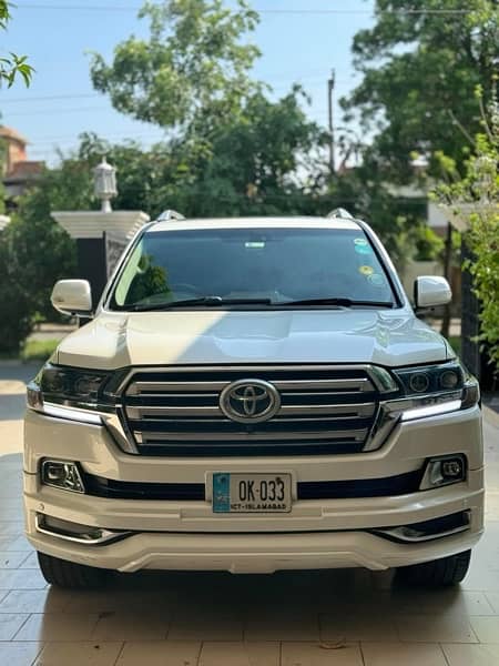 2013 Toyota Land Cruiser V8 AXG for sale 7