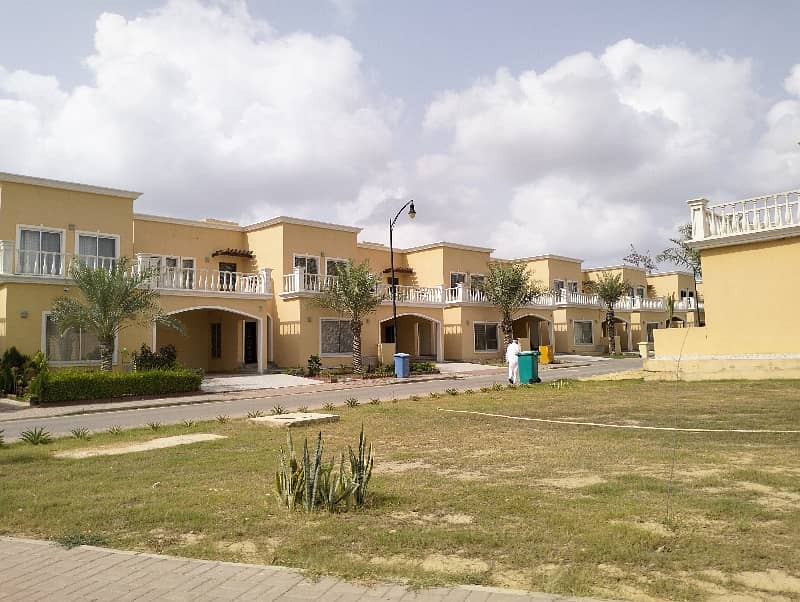 Precinct 35 Sports City Park Face Villa Available For Sale In Bahria Town Karachi 4