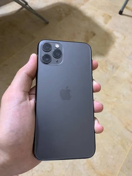 iphone 11pro 64gb urgent sale 2