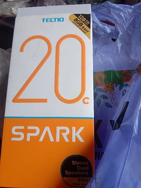 Tecno spark 20c 4