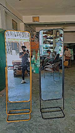 standing and floor mirror