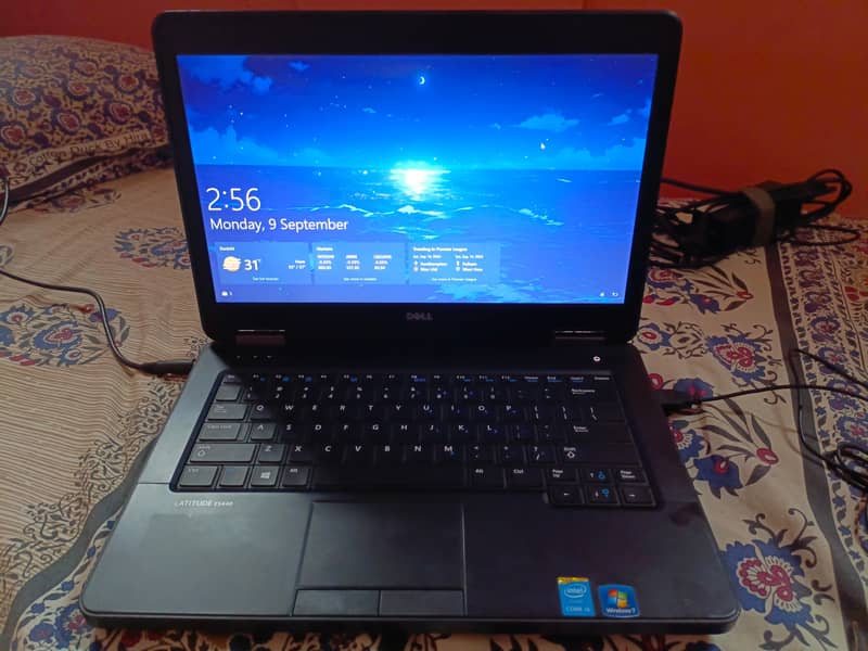 Dell Latitude E5440 - i5 4th Gen - 4GB RAM - 128GB SSD 11