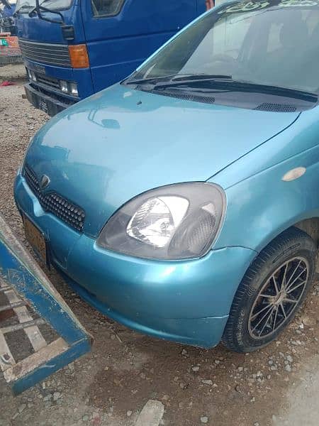 Toyota Vitz 2002 2