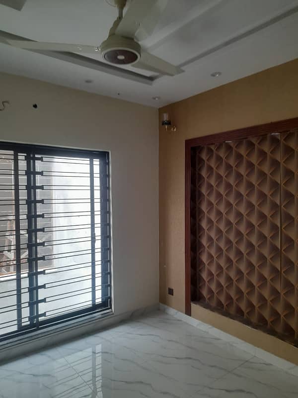 Dha rahbar 5 marla house available for rent 7