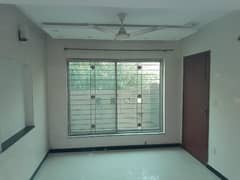 Dha rahbar 8 marla house available for rent with gas