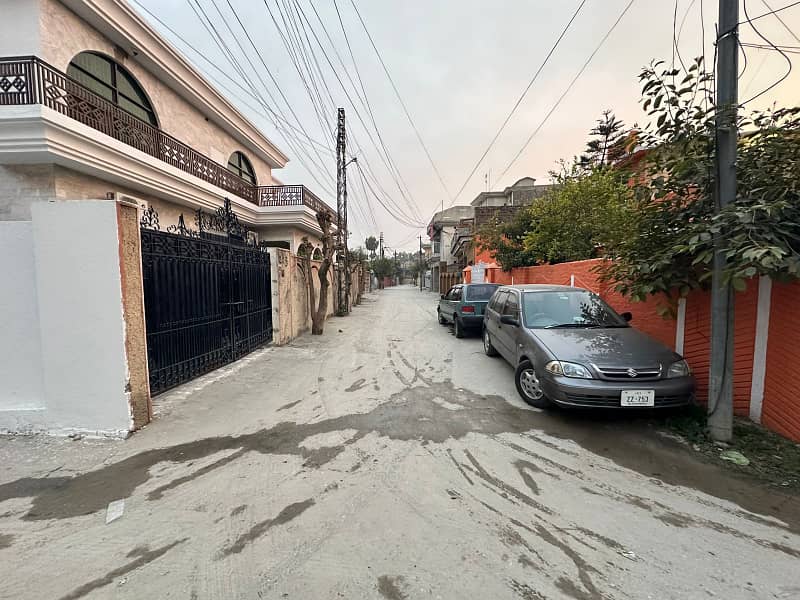 14 Marla House For Sale sherzaman colony In Lane 3 1