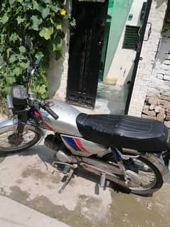 Honda CD 70