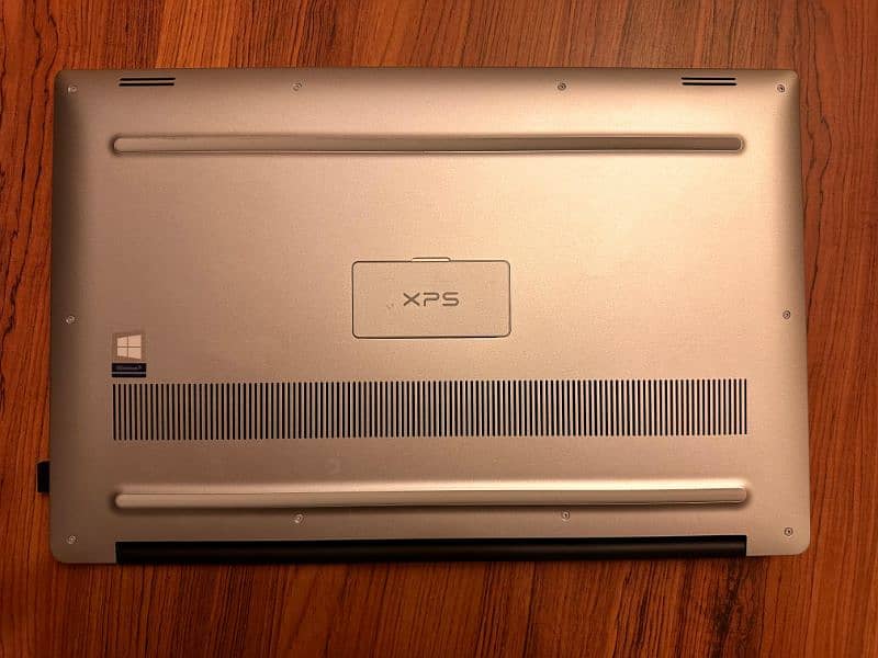 Dell XPS 15 9570 (Touch) available for sale 4