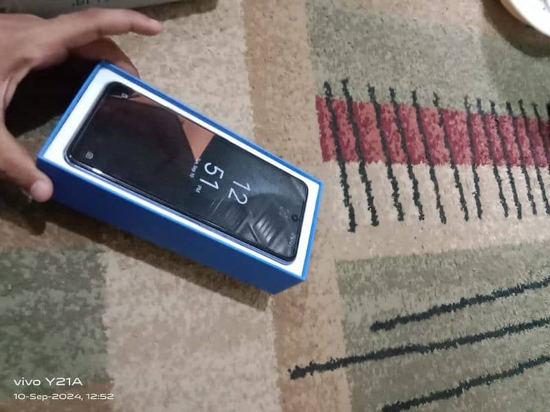 Techno camon 18t 4+3 128  contact number 03101462828 4