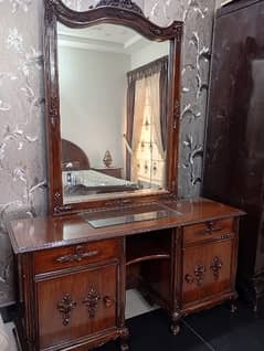 Pure wood polished dressing table