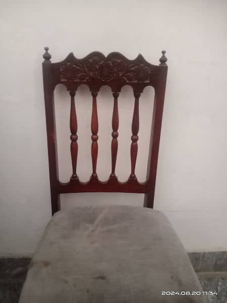 Dining Table in cheap price 6