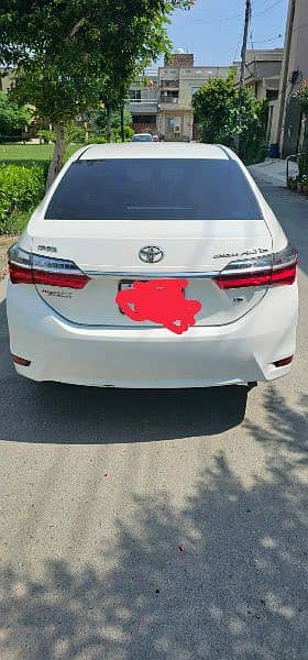 Toyota Corolla Altis 2017 1