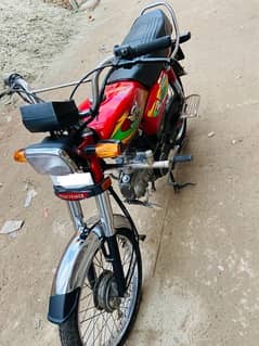 Road prince bike 2022 model all Punjab number 0303:8863590