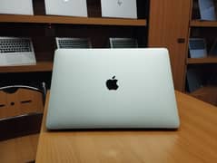 MacBook