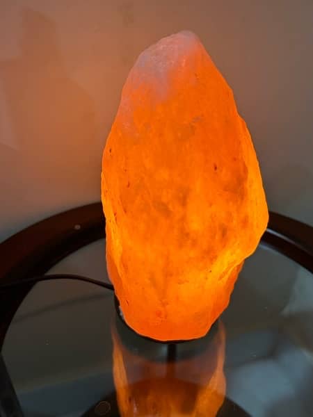 himalaya pink salt lamp 0