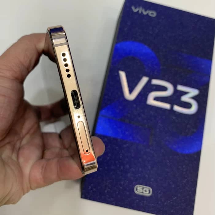 Vivo v23 5G 10/10 condition 2