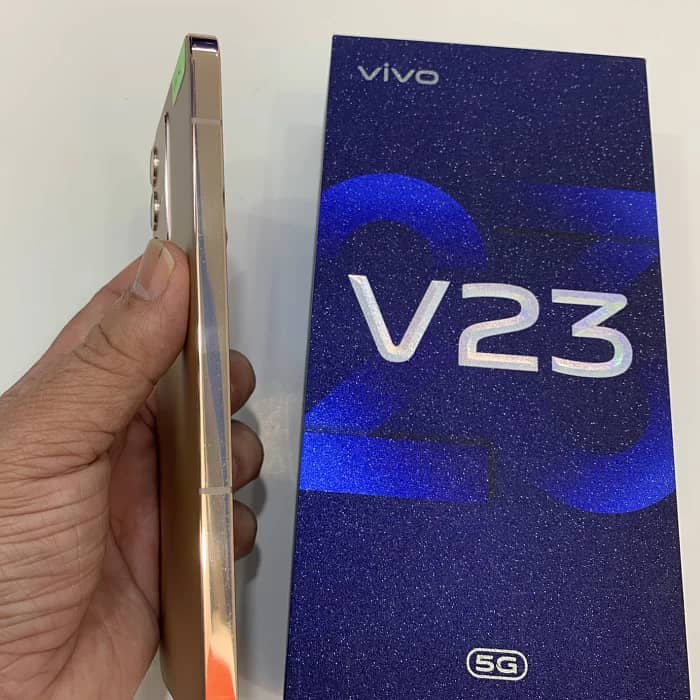 Vivo v23 5G 10/10 condition 3