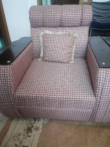 Sofa set with dewan 1