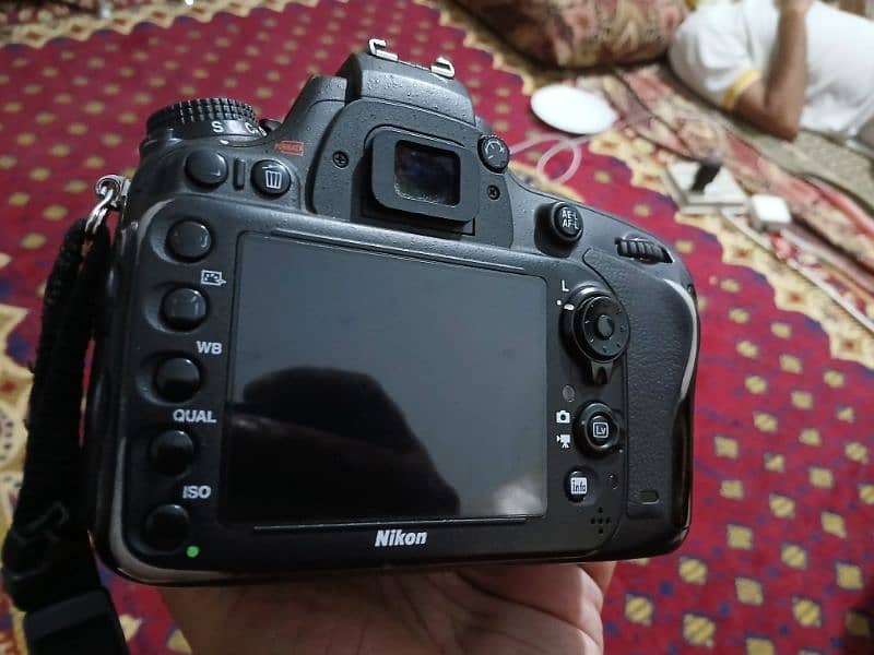 Nikon D610 4