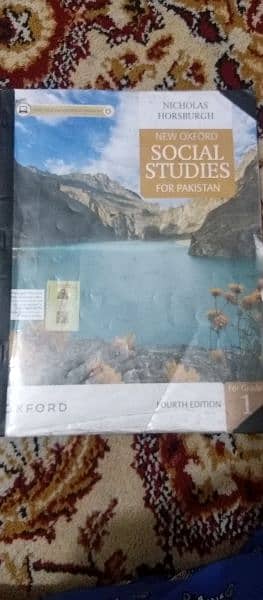 grade/ class 1 oxford books full course in very gud condition 9