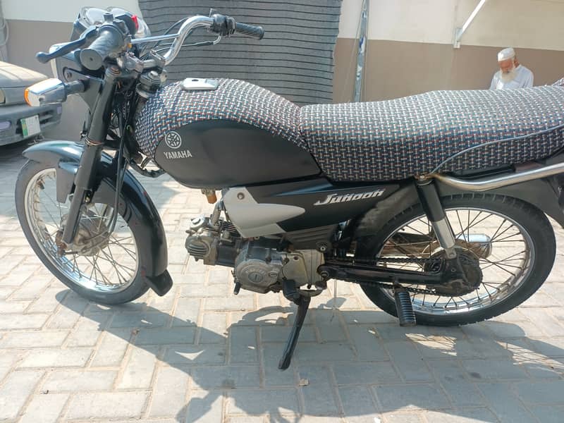 Yamaha 100 junoon moterbike 10