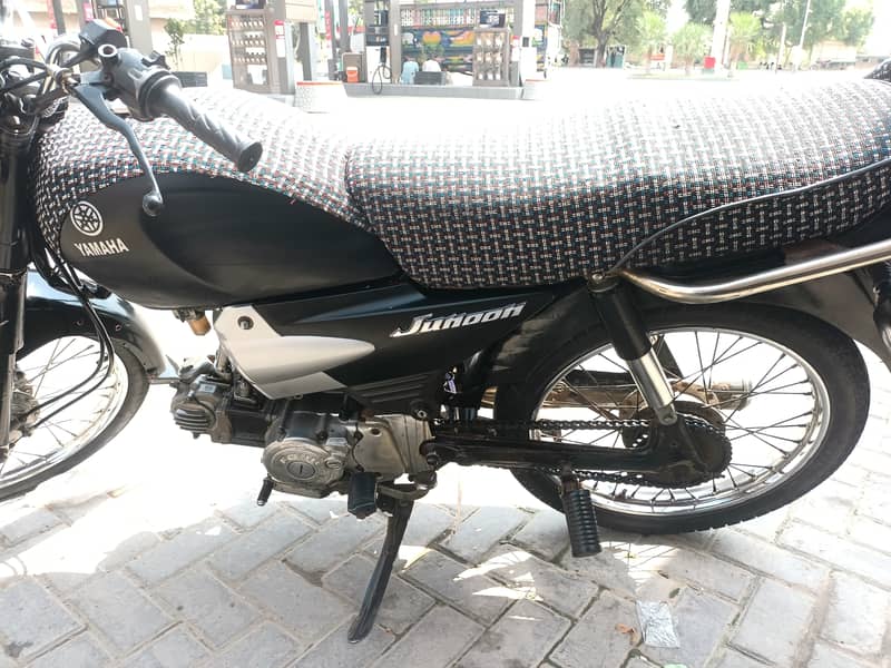 Yamaha 100 junoon moterbike 11