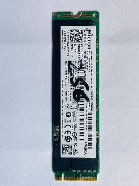 NVME SSD 256 GB 0