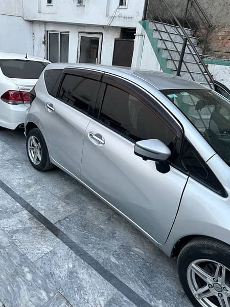 Nissan Note 2017 5