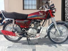 Honda 125 "URGENT SALE"Call/What's App 0333-4732348