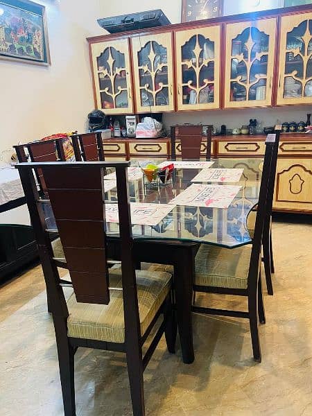 6  chair Dinning table for sale 1