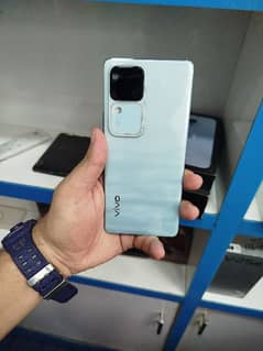 vivo v30 0