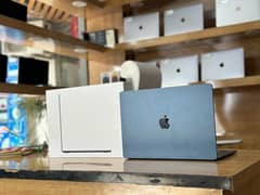 Macbook Air M2 15inches 2023 Only Box Open