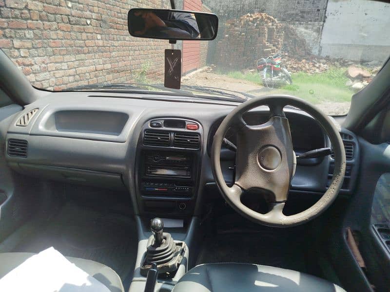 Suzuki Baleno 2004 14