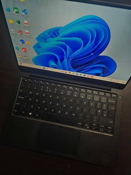 Dell XPS i7 8th gen, 16GB Ram, 512GB SSD, Touch 4