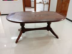 Dining table for sale (without chairs)