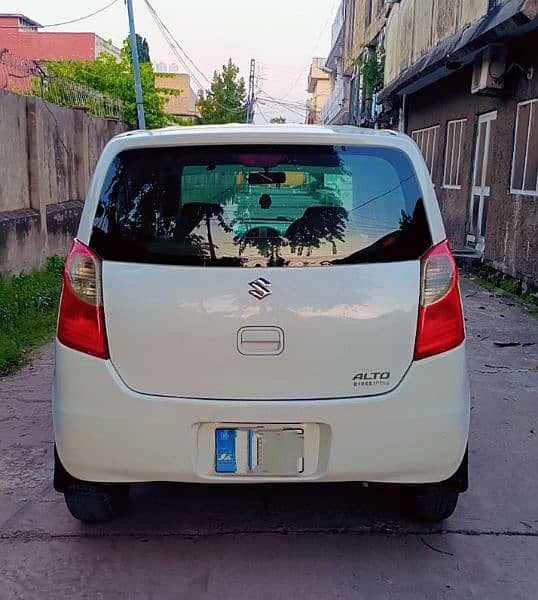 Suzuki Alto E 2010 4