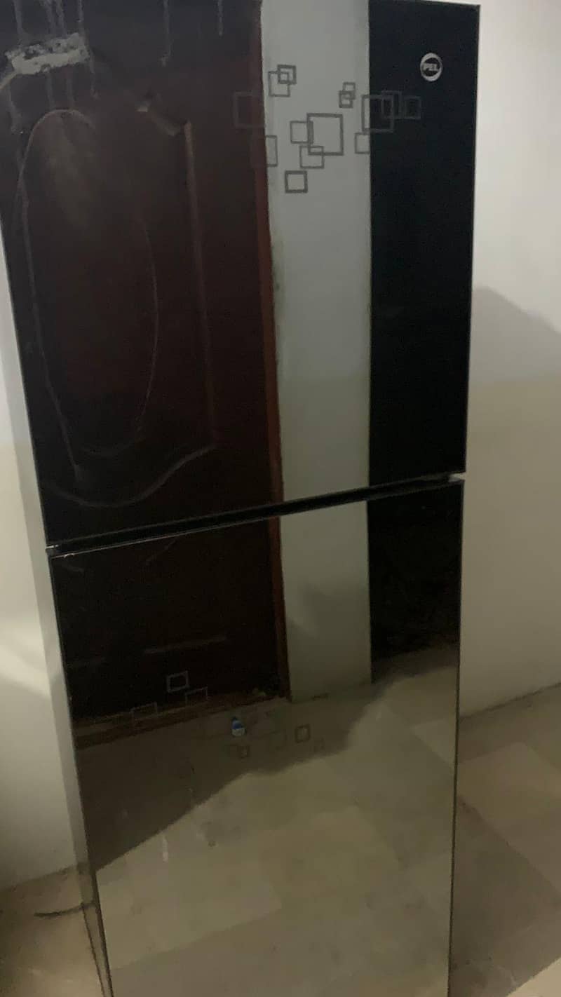 PEL 14 cu ft Mirror Glass Door Refrigerator (PRGD155) 03162649078 7