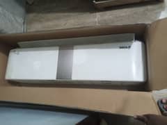 York, 2 ton Invertor AC