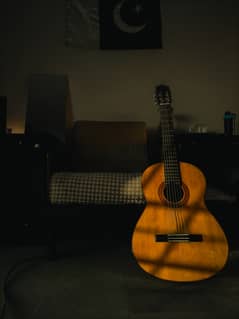 Yamaha C70 II Guitar with Capo