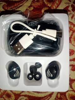 New untouch box pack Bluetooth head phone new latest model