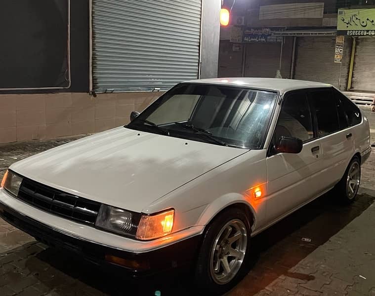 Toyota Corolla 1986 liftback 3