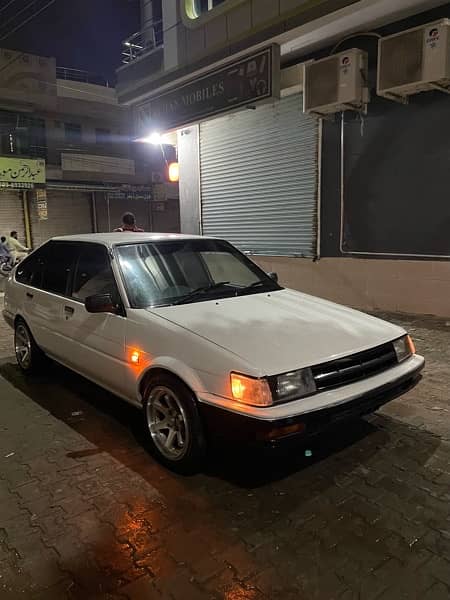 Toyota Corolla 1986 liftback 4