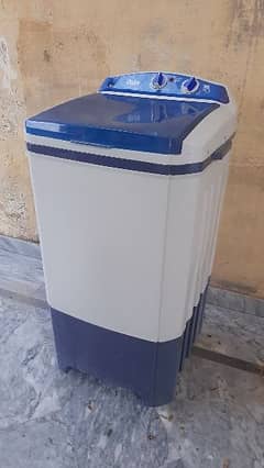 Used Washing Machine Medium Size